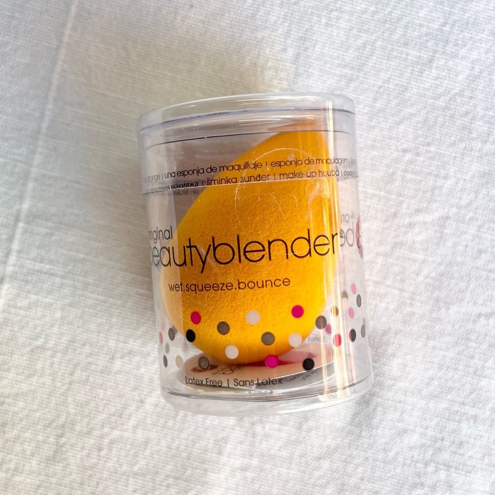 ORIGINAL BEAUTY BLENDER | New In Box Orange Pop Foam Makeup Blender